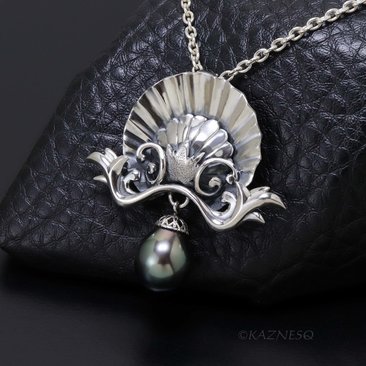 Antique-Style Tahitian Black Pearl Pendant Necklace, Handmade Sterling Silver