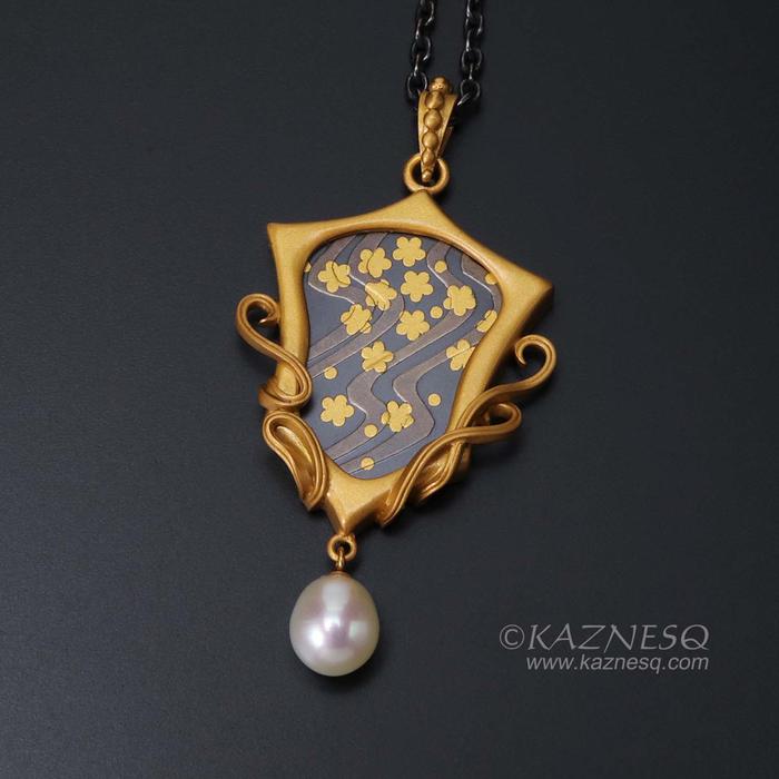 Art Nouveau style water pattern and blossoms Keum Boo gold tone silver pendant n