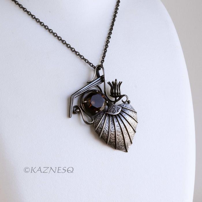 (C) KAZNESQ: Goth style Leaf and Bud motif Smoky Quartz Oxidized Silver Pendant