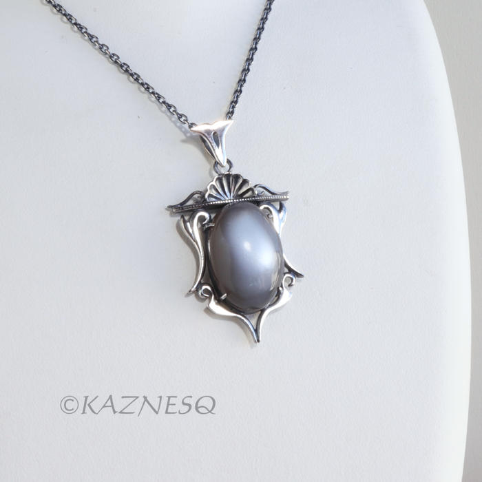 (C) KAZNESQ: African Moonstone Goth style Oxidized Silver Pendant Necklace