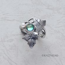 (C) KAZNESQ: Quartz lined with Paua shell Leaf motif Art Nouveau style silver ri