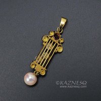 Imperial topaz and pearls 18K gold pendant