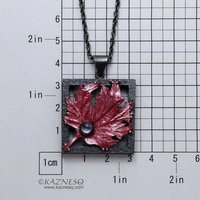 (C) KAZNESQ: Leaf pendant necklace featuring Japanese heat patina called Hido