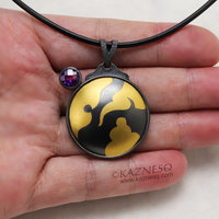 (C): KAZNESQ: Round abstract Keum Boo pendant with amethyst