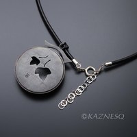 (C) KAZNESQ: Ivy Keum Boo circle pendant of oxidized silver
