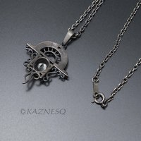 (C)KAZNESQ: Green amethyst oxidized silver Goth look arch pendant necklace