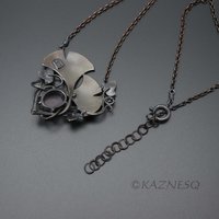 (C) KAZNESQ: Art Nouveau ginkgo necklace with brown moonstone and gold leaf