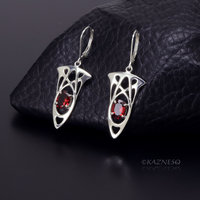 (C) KAZNESQ: Art Nouveau style Silver Earrings with garnets, lever back wires