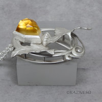 (C) KAZNESQ: Art Nouveau style Flower and Leaf motif Citrine lined with MOP