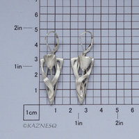 (C) KAZNESQ: Art Nouveau style Floral Silver earrings with hidden Akoya