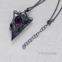 Thistle motif Triangle Goth taste oxidized silver pendant necklace with Amethyst