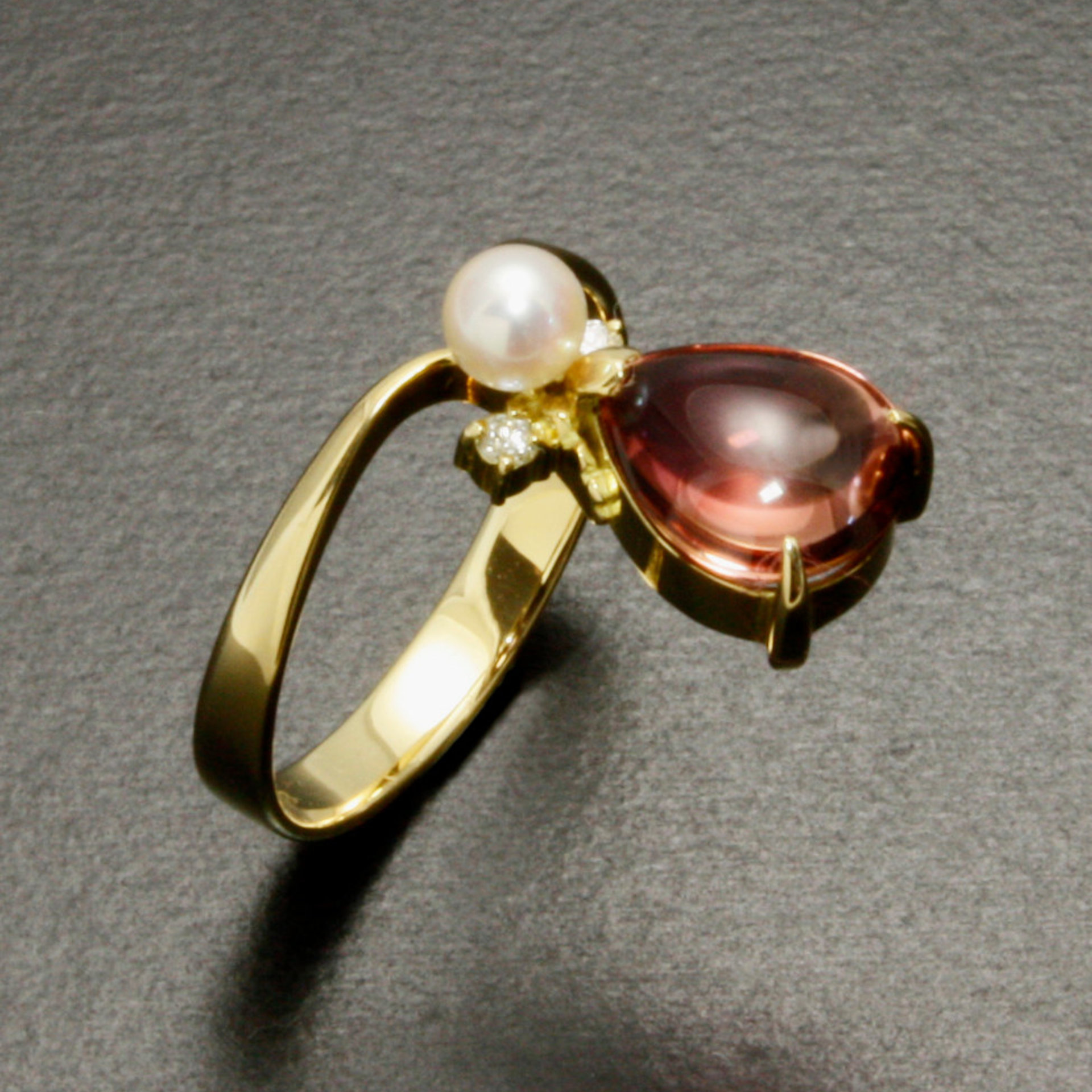 Bicolor tourmaline cab ring