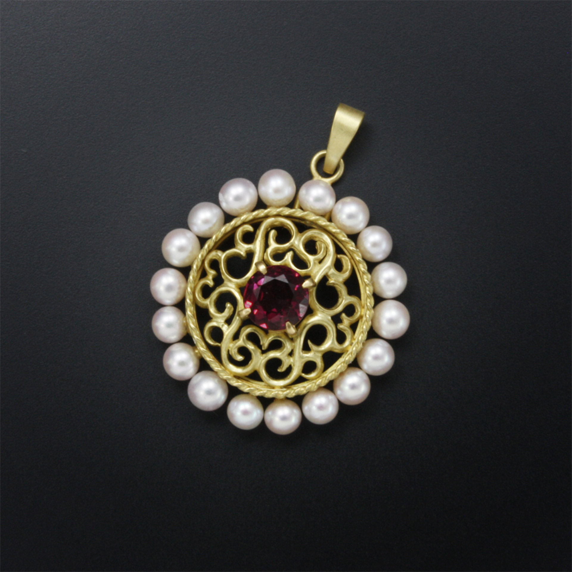 Art Nouveau style pendant, gold pendant, garnet and akoya round pendant