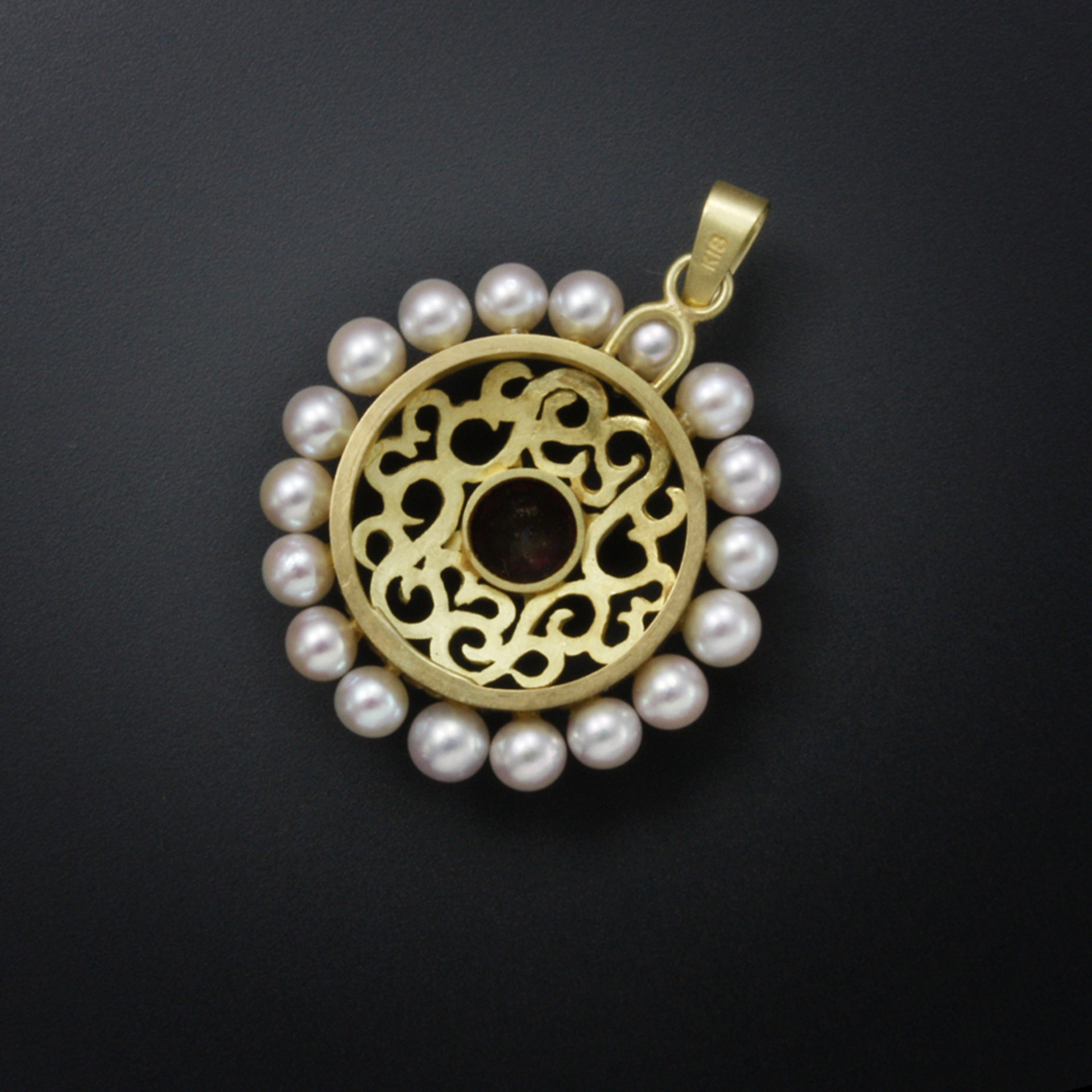 Art Nouveau style pendant, gold pendant, garnet and akoya round pendant