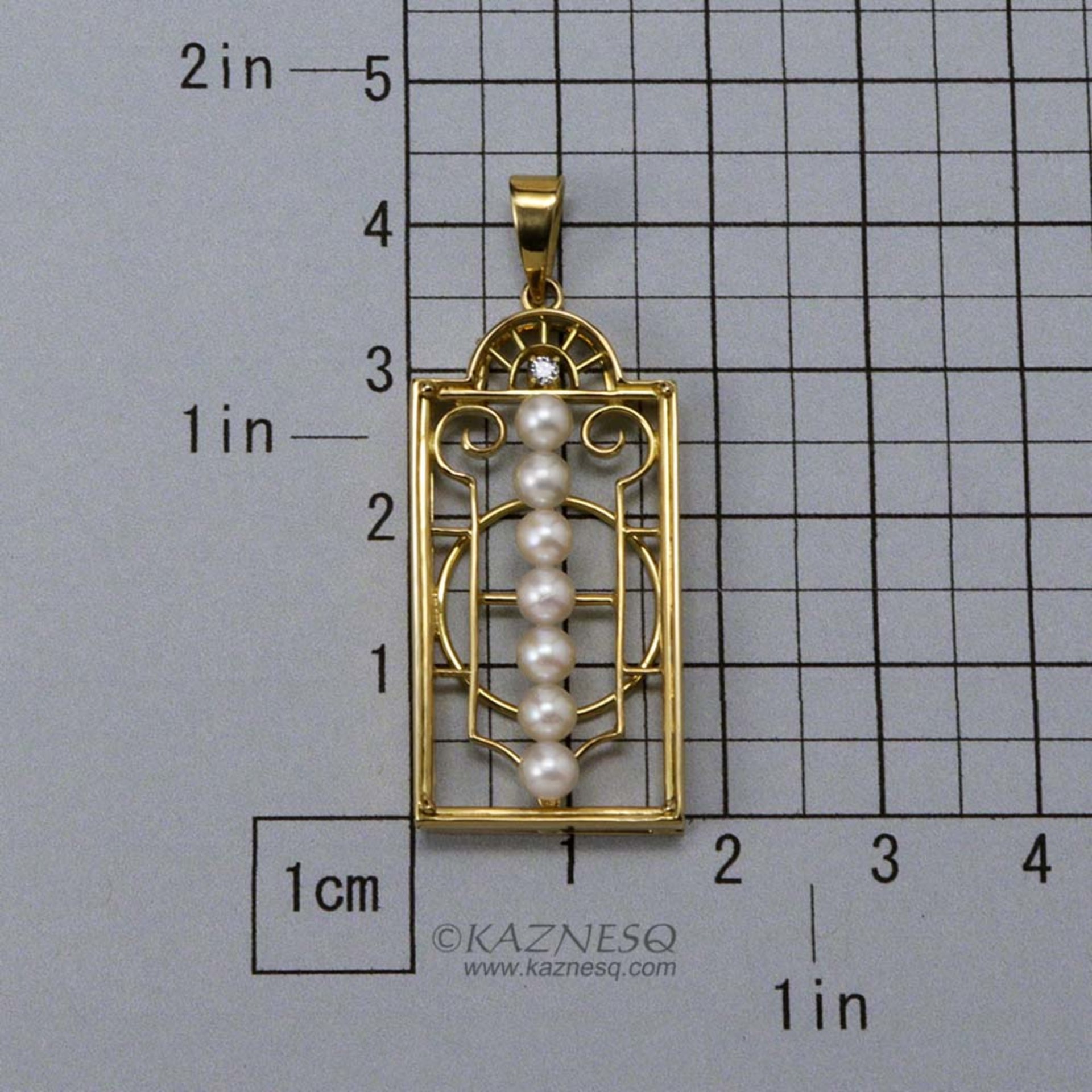 Art Deco style rectangle akoya pearl and a diamond pendant head