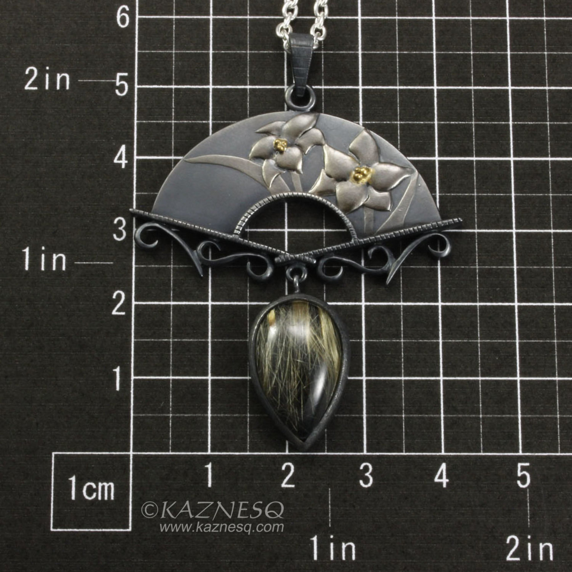 (C) KAZESQ: Spring flower Keum Boo silver necklacewith a rutilated quartz