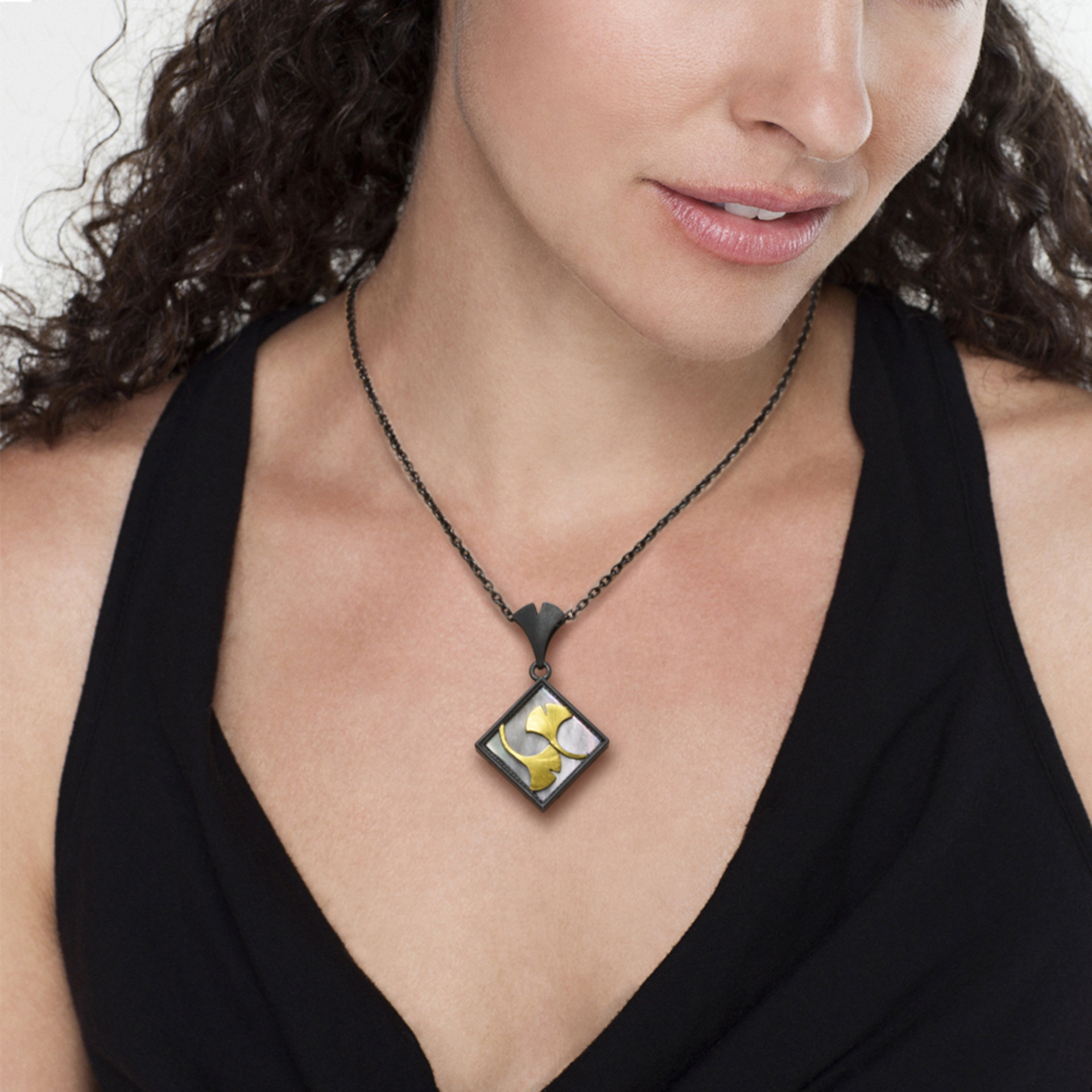 Ginkgo Keum Boo oxidized silver pendant necklace