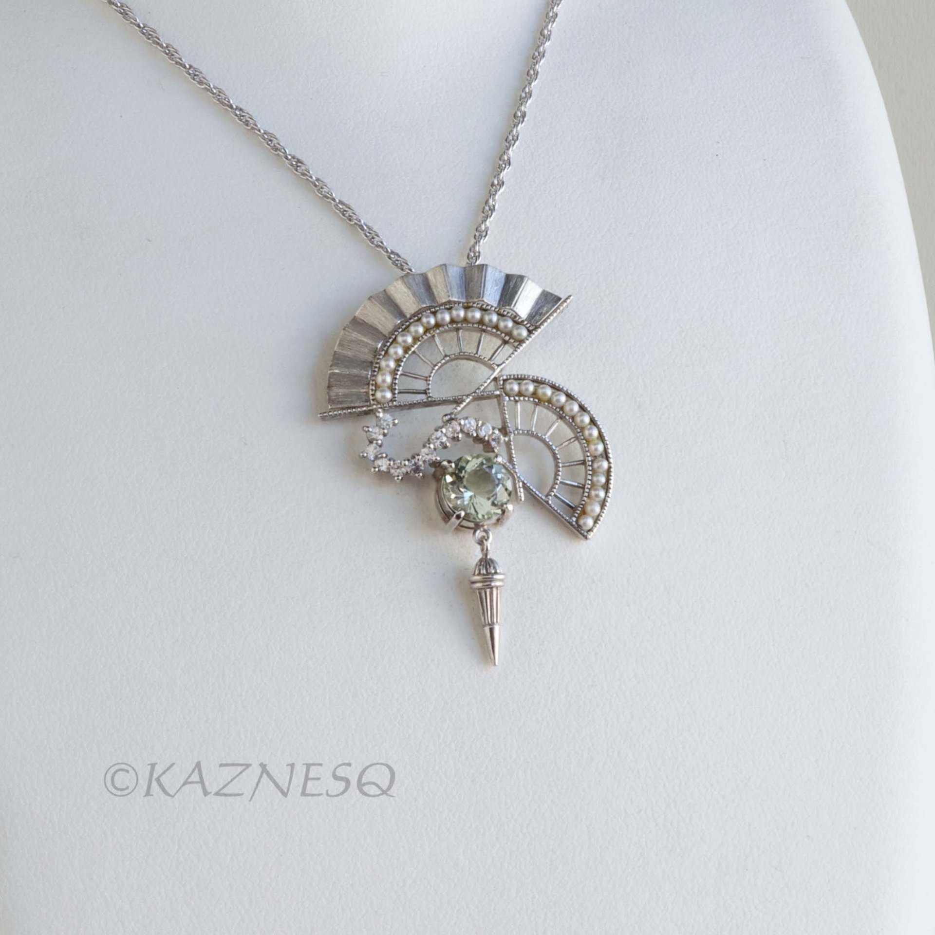 (C) KAZNESQ: Art Deco style Double Fan Green Amethyst Silver Pendant Necklace