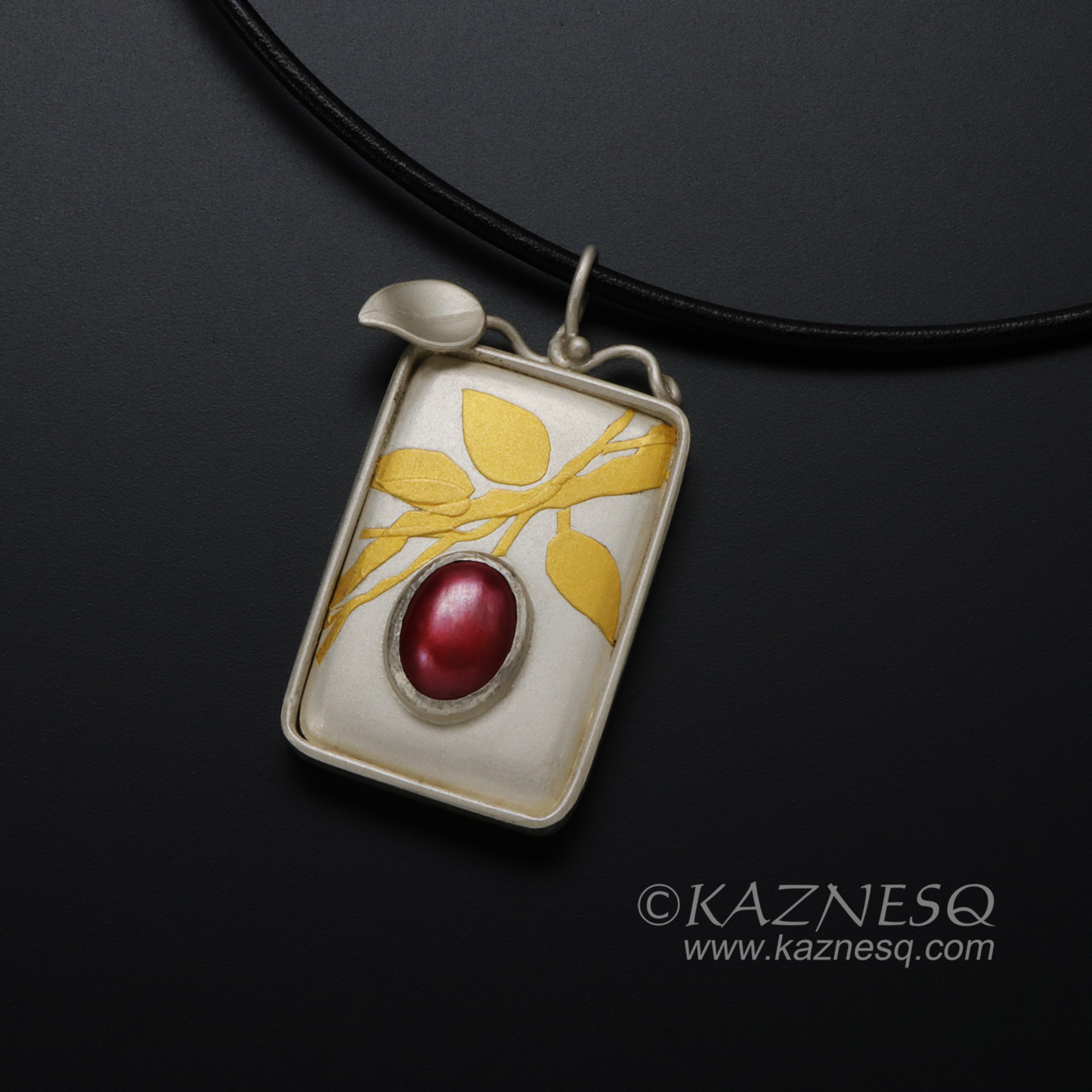 (C) KAZNESQ: Japanese red patina Hido and Keum Boo pendant of akebi