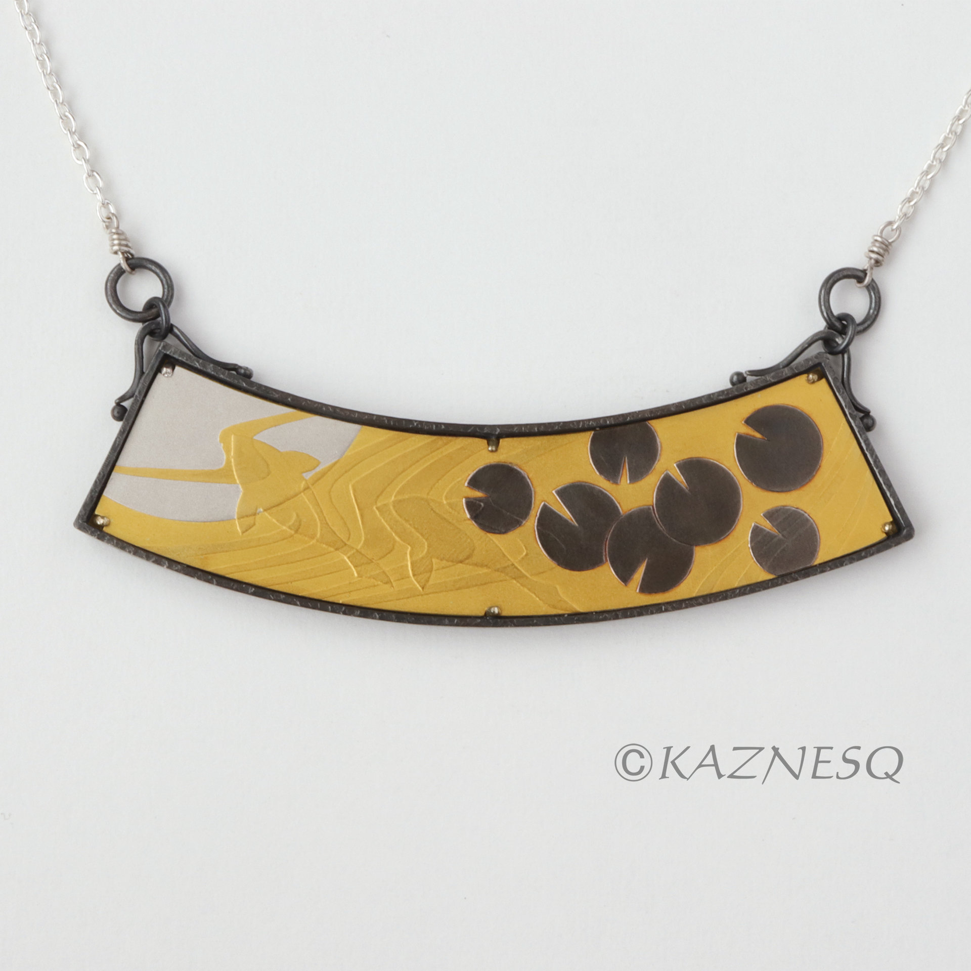 (C) KAZNESQ: Keum Boo waterlily, carps, and the moon necklace