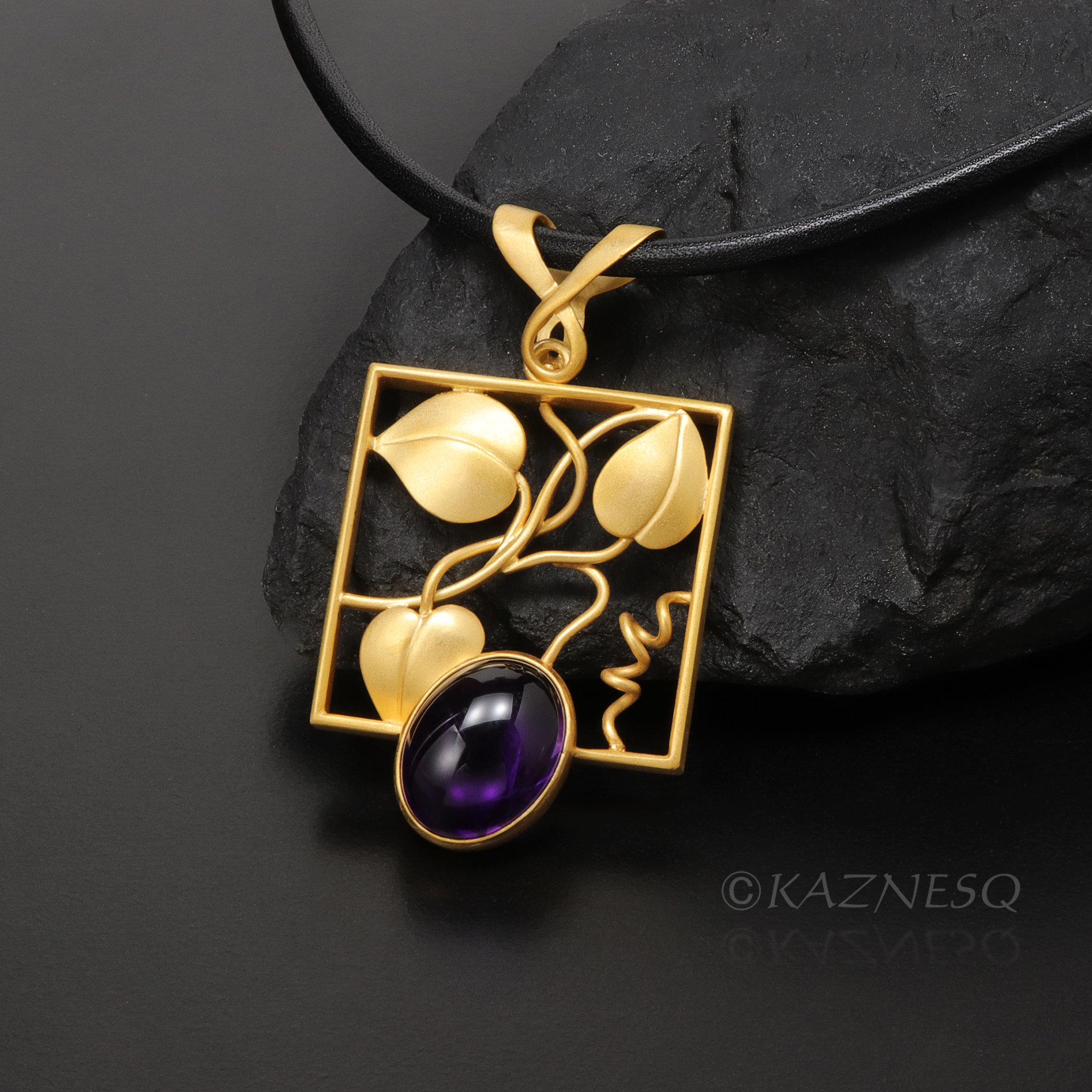 (C) KAZNESQ: Leaf motif amethyst gold tone silver square pendant necklace