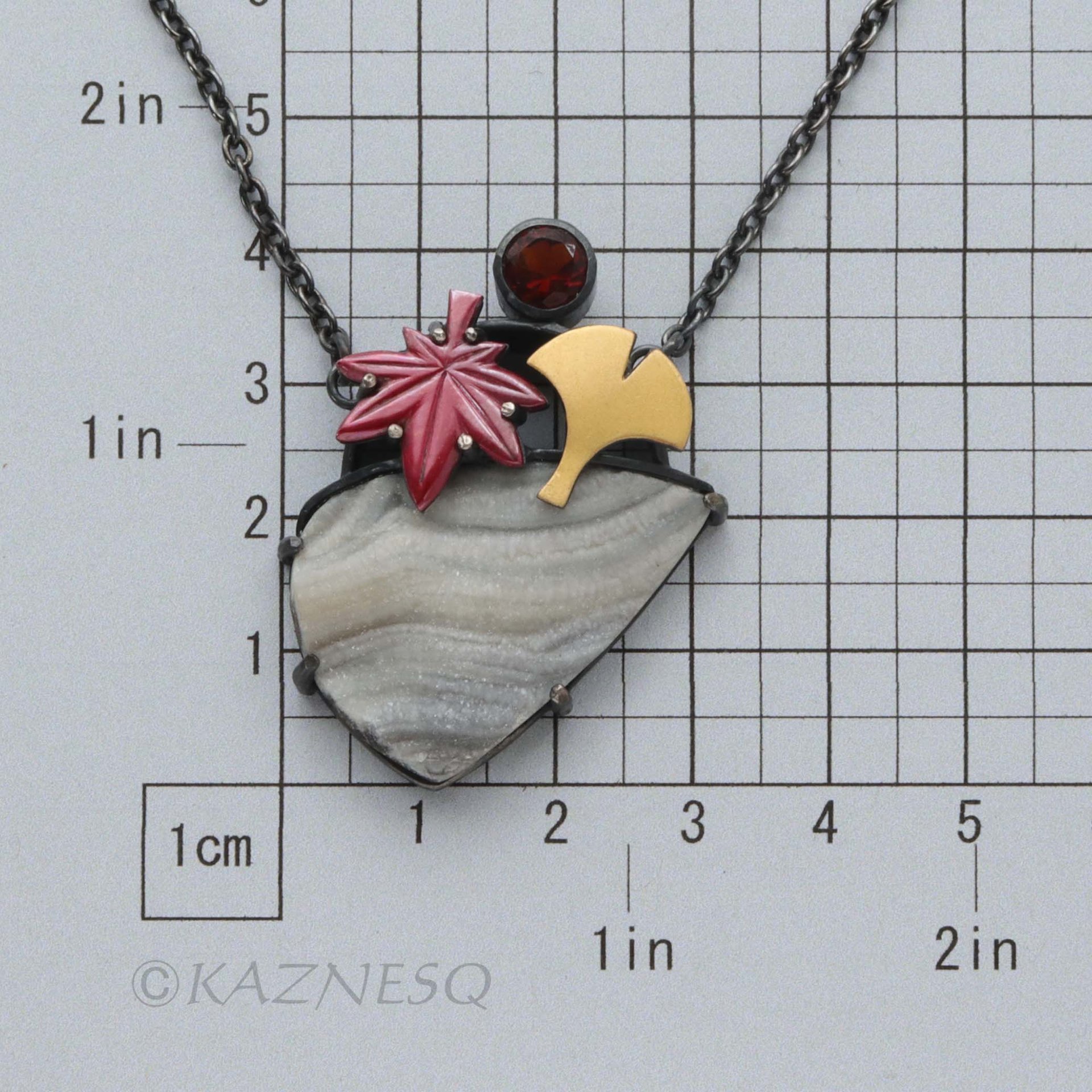 (C) KAZNESQ: Autumn red leaf and ginkgo necklace, desert druzy pendant