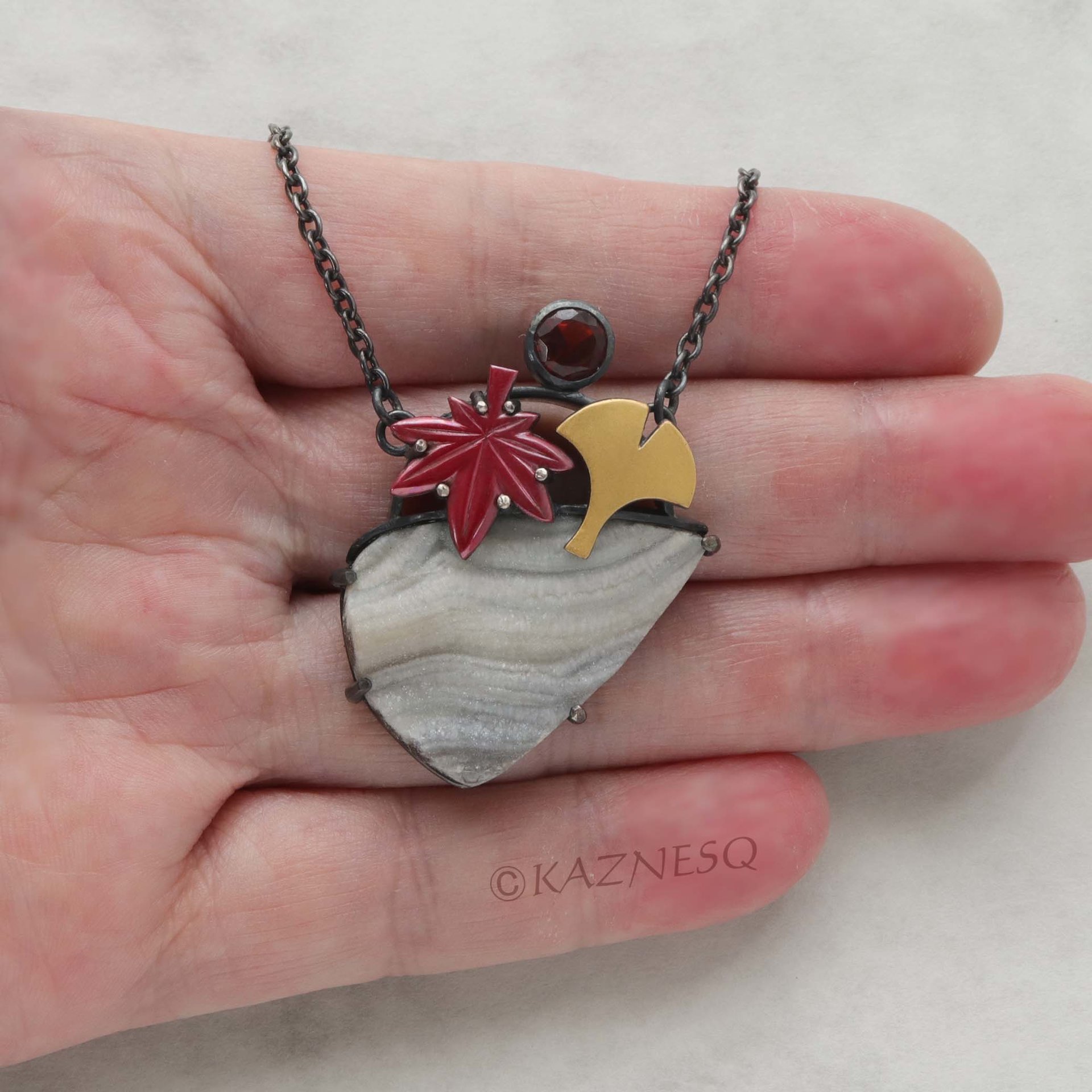 (C) KAZNESQ: Autumn red leaf and ginkgo necklace, desert druzy pendant
