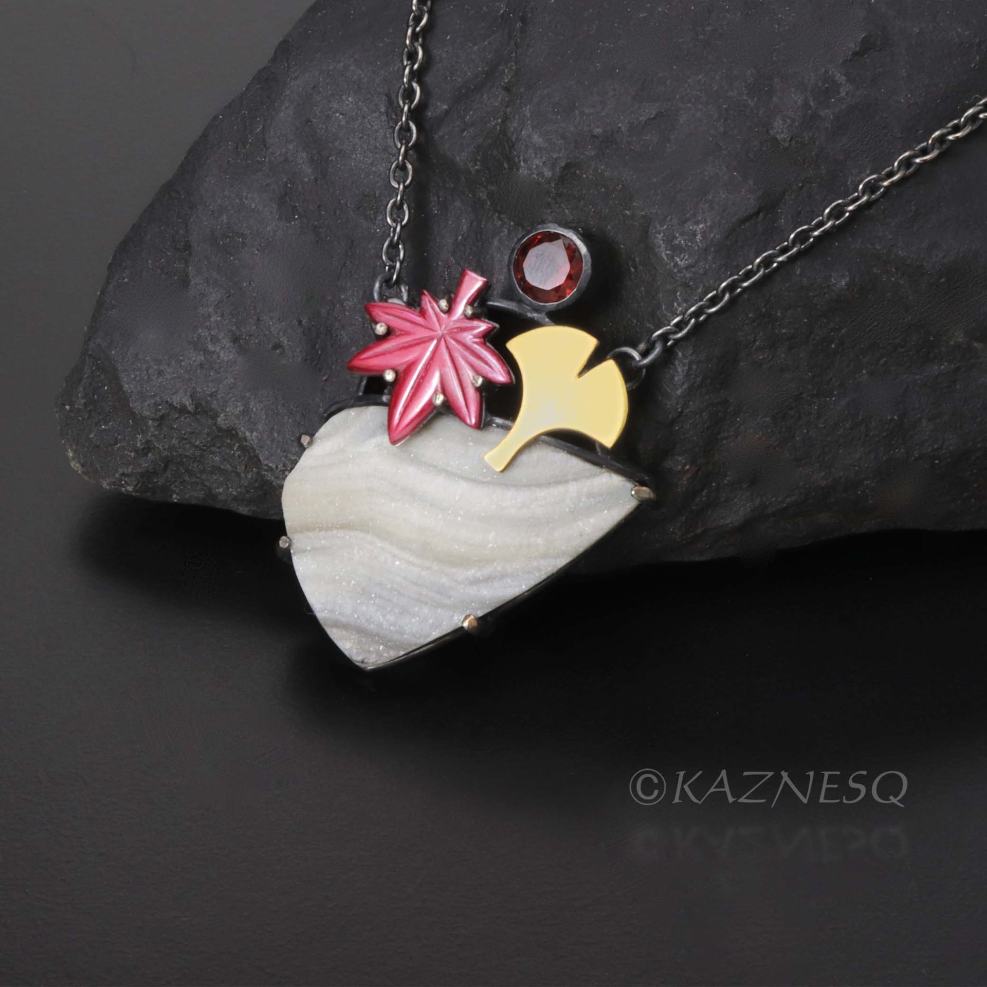 (C) KAZNESQ: Autumn red leaf and ginkgo necklace, desert druzy pendant