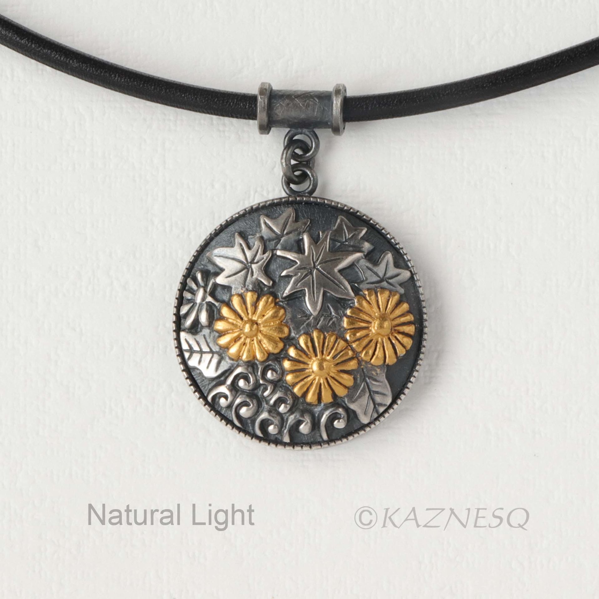 (C)KAZNESQ: Autumn leaf circle Keum Boo oxidized silver pendant necklace