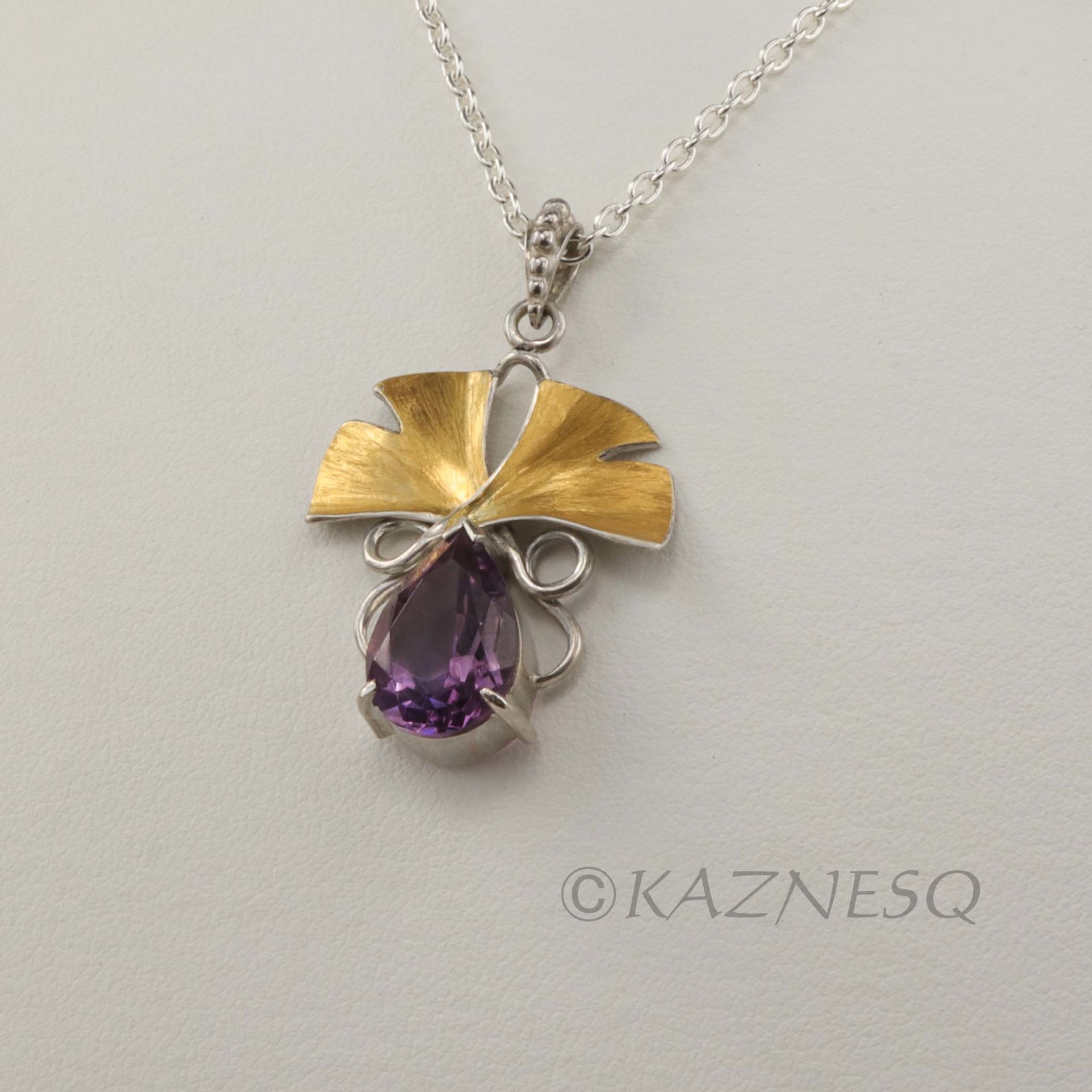 (C) KAZNESQ: Ginkgo leaf silver necklace with amethyst and Gold Keum Boo
