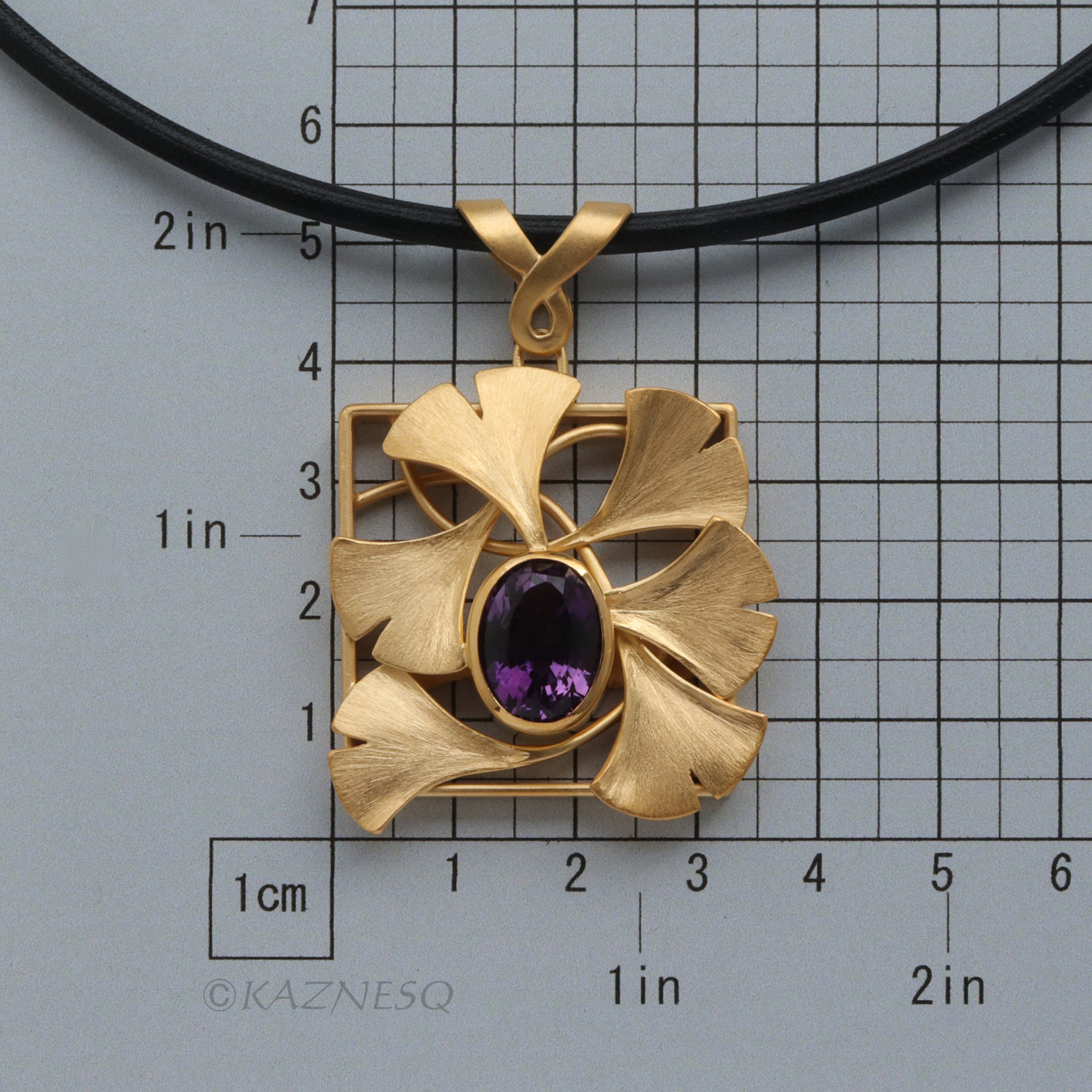 (C) KAZNESQ: Ginkgo gold tone silver square necklace with amethyst