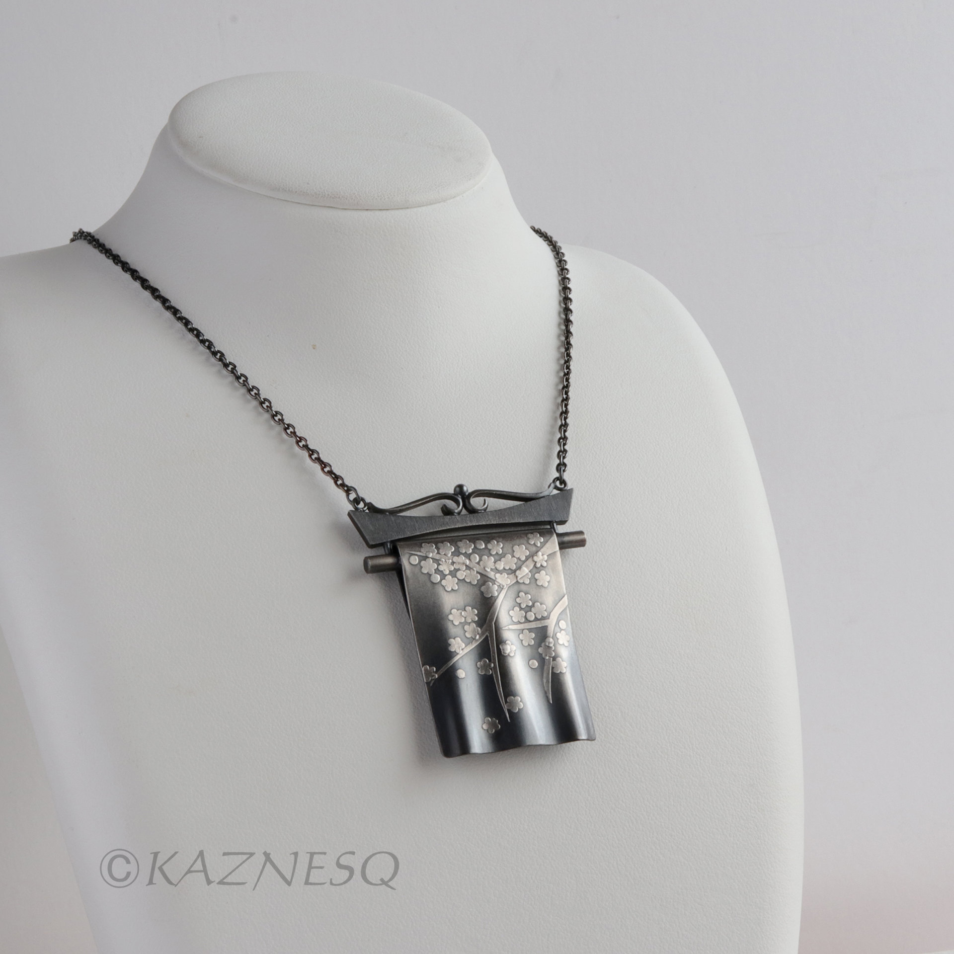 (C) KAZNESQ: Japanese Kimono motif Keum Boo silver necklace