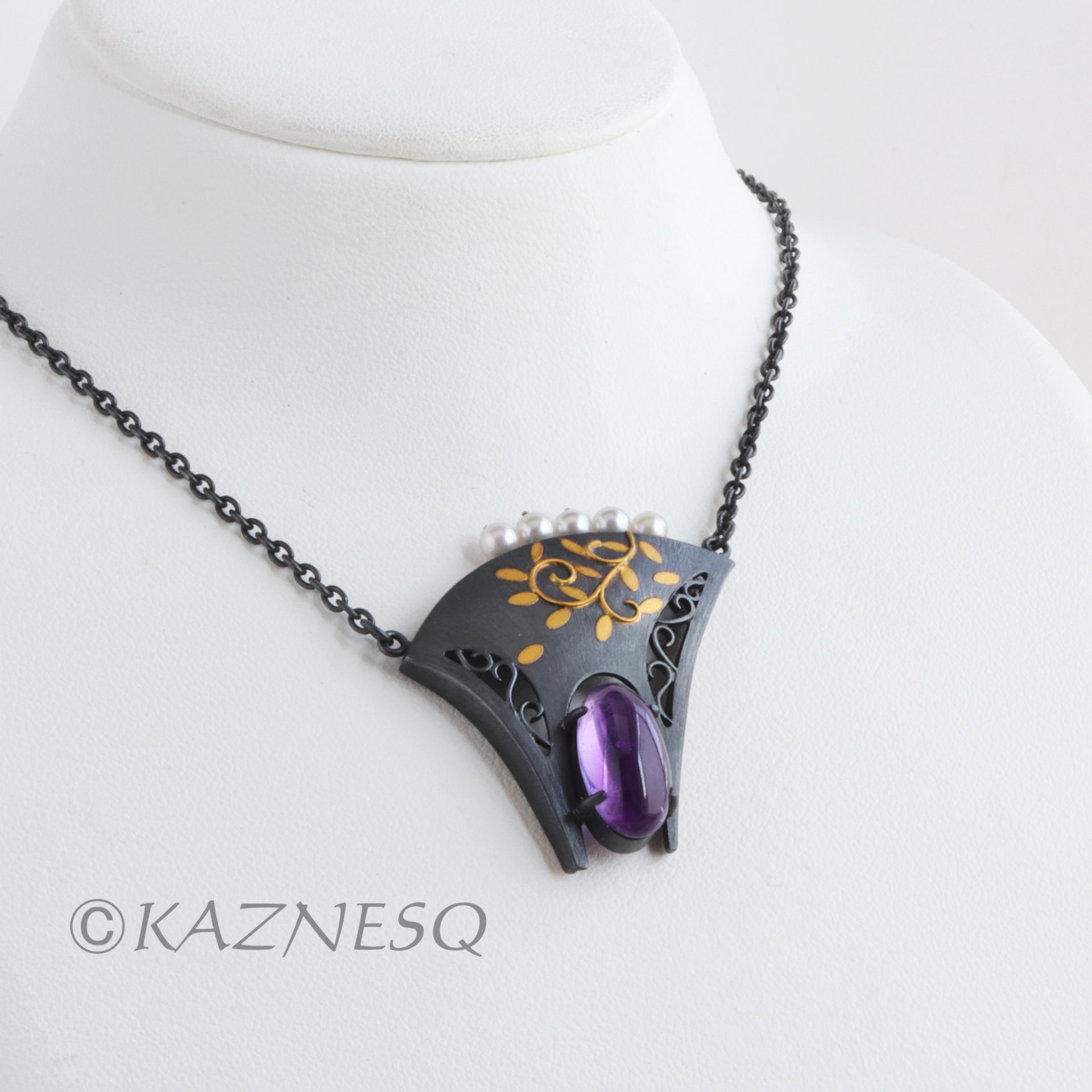 (C) KAZNESQ: Japanese bush clover Keum Boo pendant necklace with amethyst