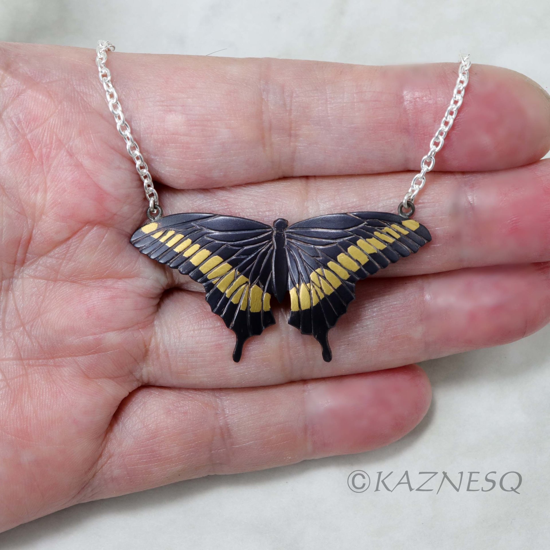 (C) KAZNESQ: Keum Boo and Japanese iroage patina shakudo swallowtail necklace