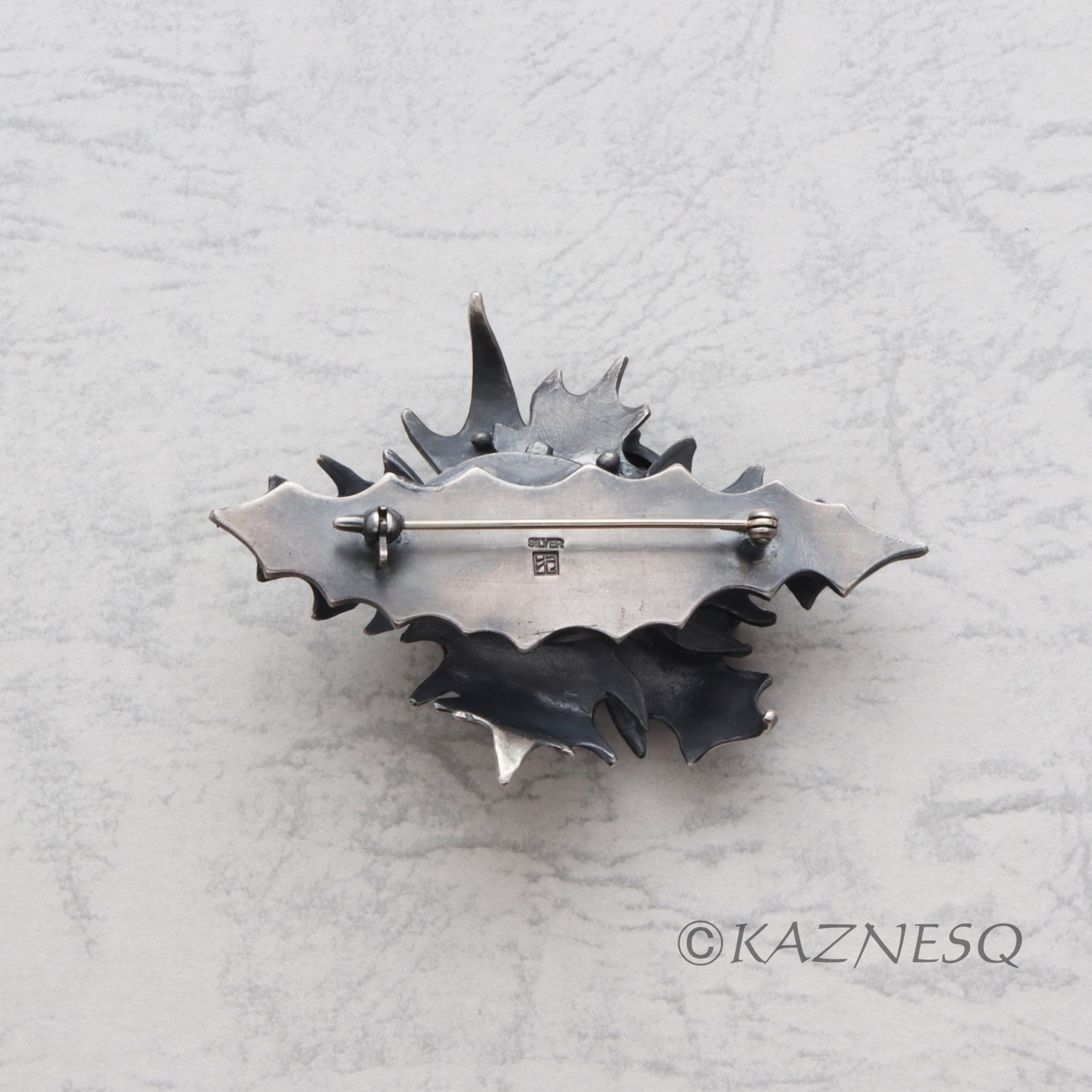 (C)KAZNESQ: Thistle motif amethyst oxidized silver brooch