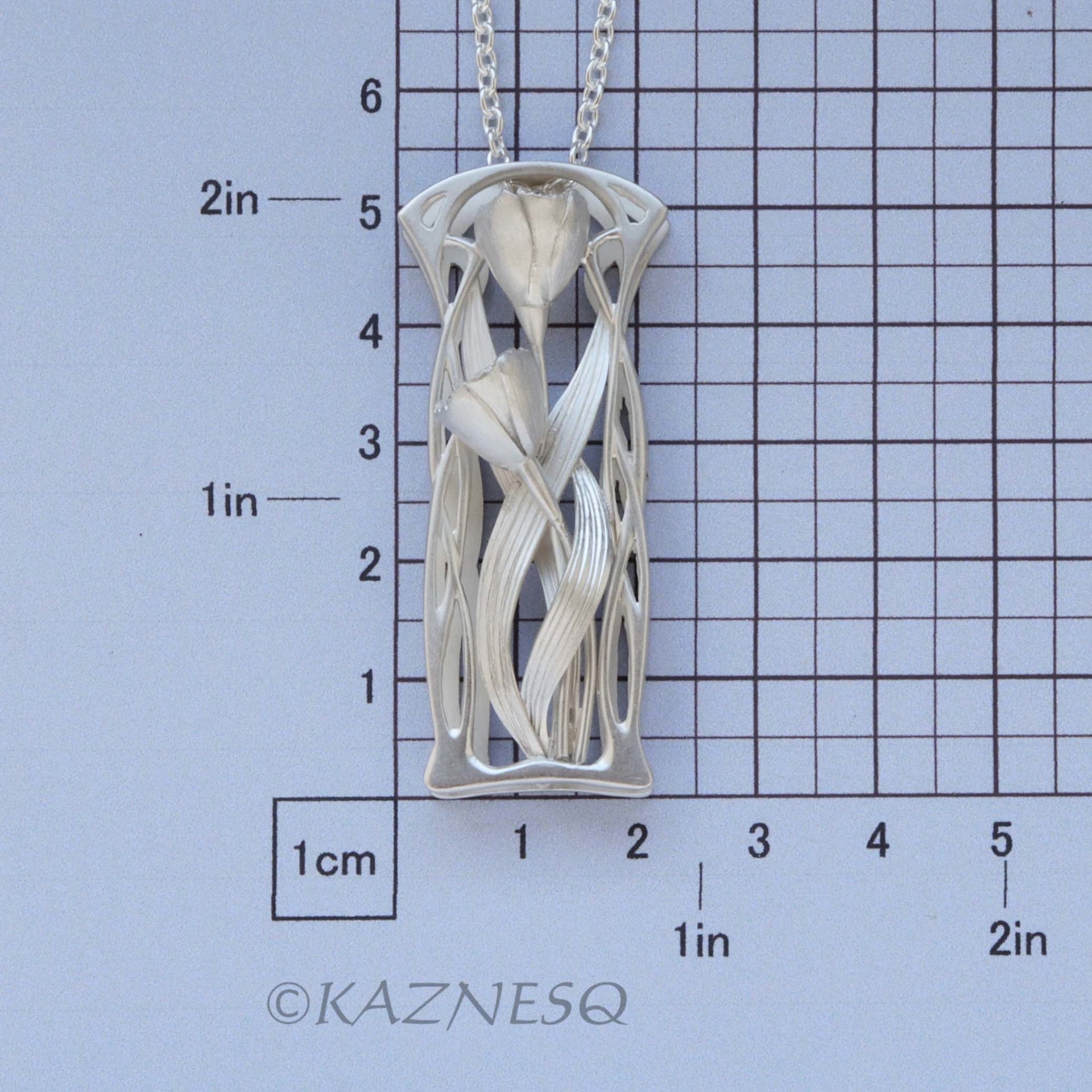 (C) KAZNESQ: Art Nouveau style mat finish silver floral pendant necklace with Ak
