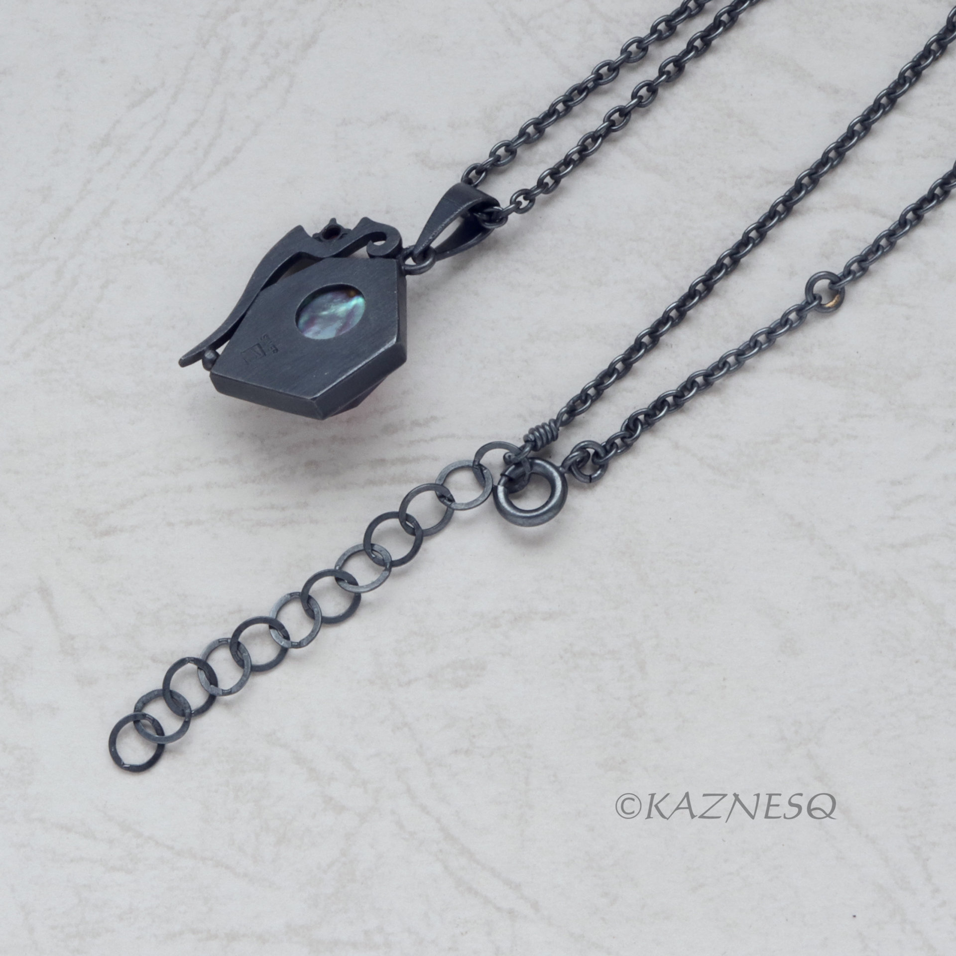 (C) KAZNESQ: Amethyst lined with Paua shell oxidized silver Hexagon pendant neck