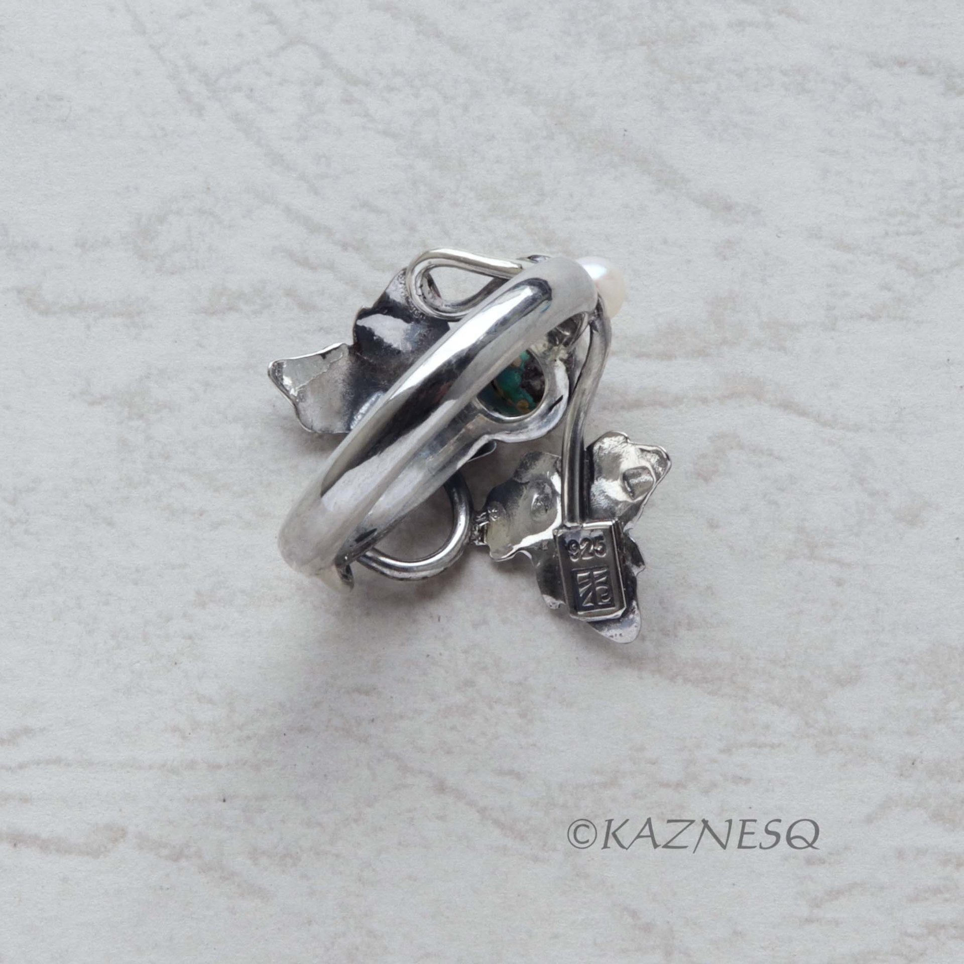 (C) KAZNESQ: Quartz lined with Paua shell Leaf motif Art Nouveau style silver ri