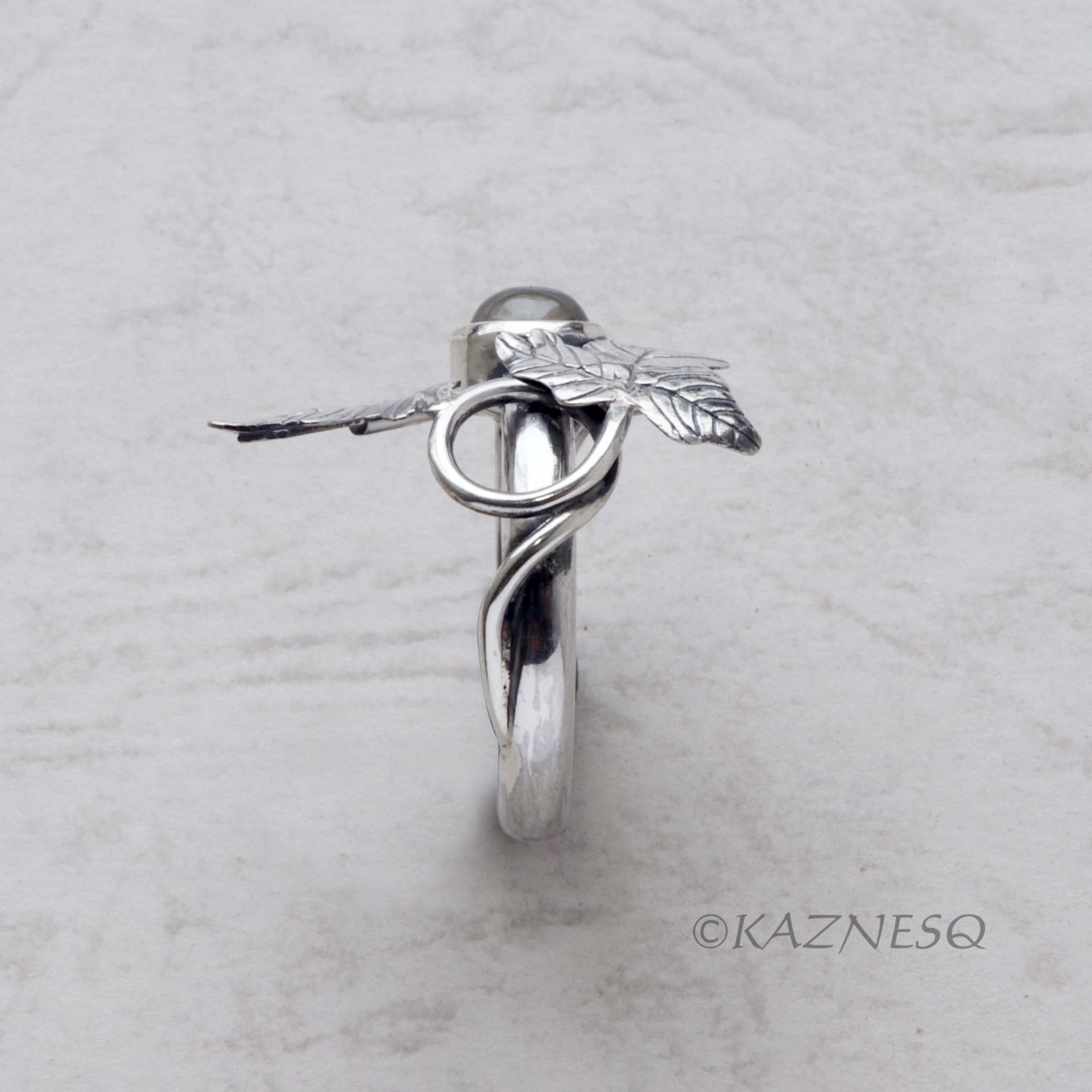 (C) KAZNESQ: Quartz lined with Paua shell Leaf motif Art Nouveau style silver ri