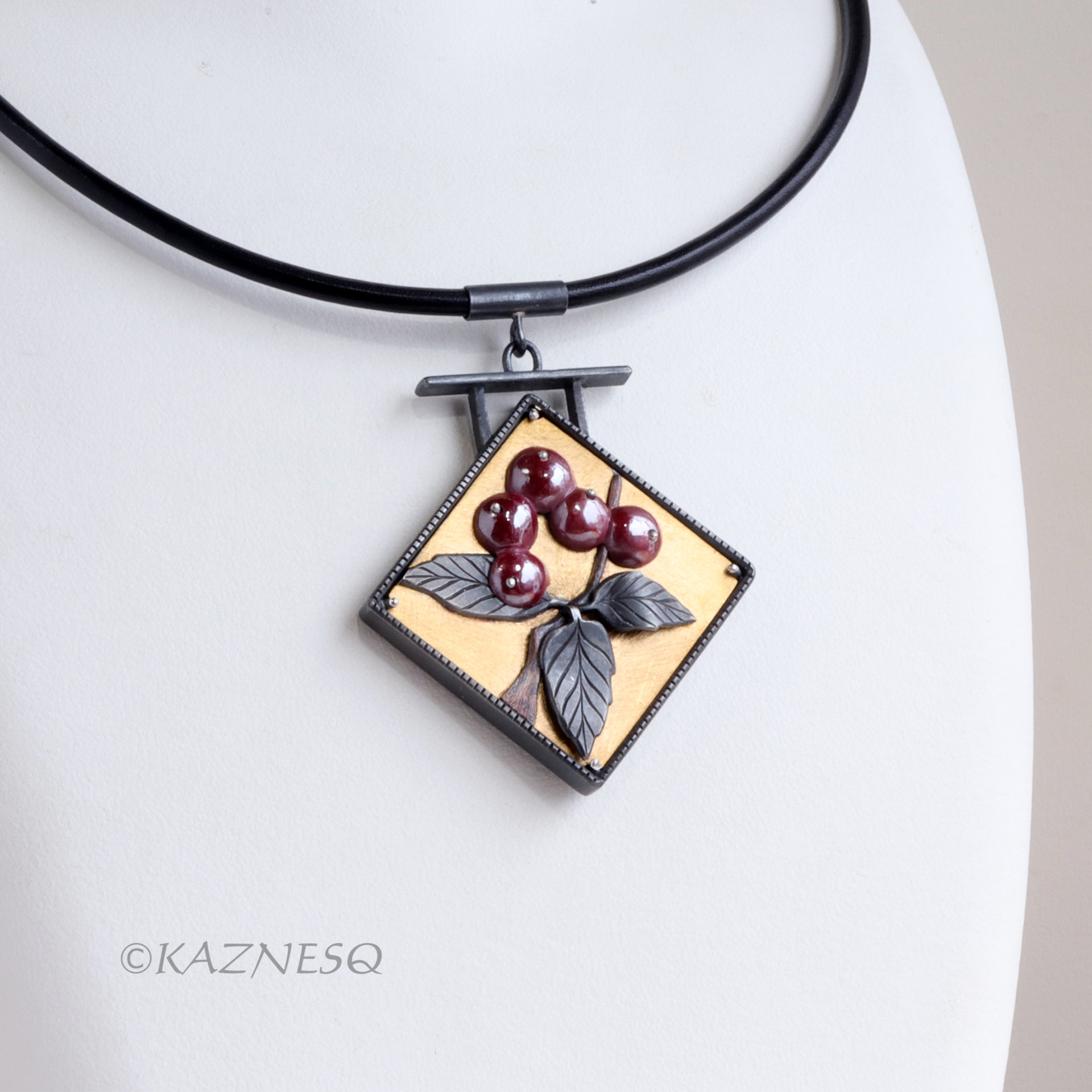 Red Berries and leaves Oxidized Silver Pendant Necklace with Gold Keum Boo