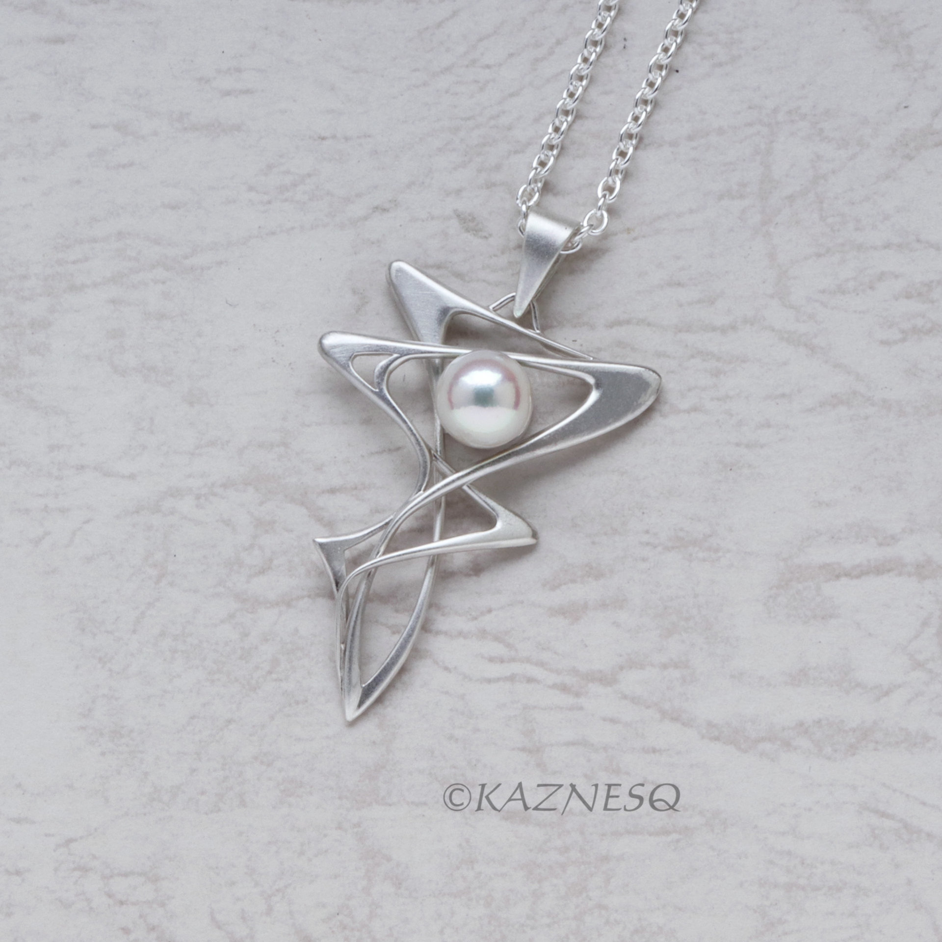 Flowing Art Nouveau! Matte Silver Pendant with Akoya Pearl