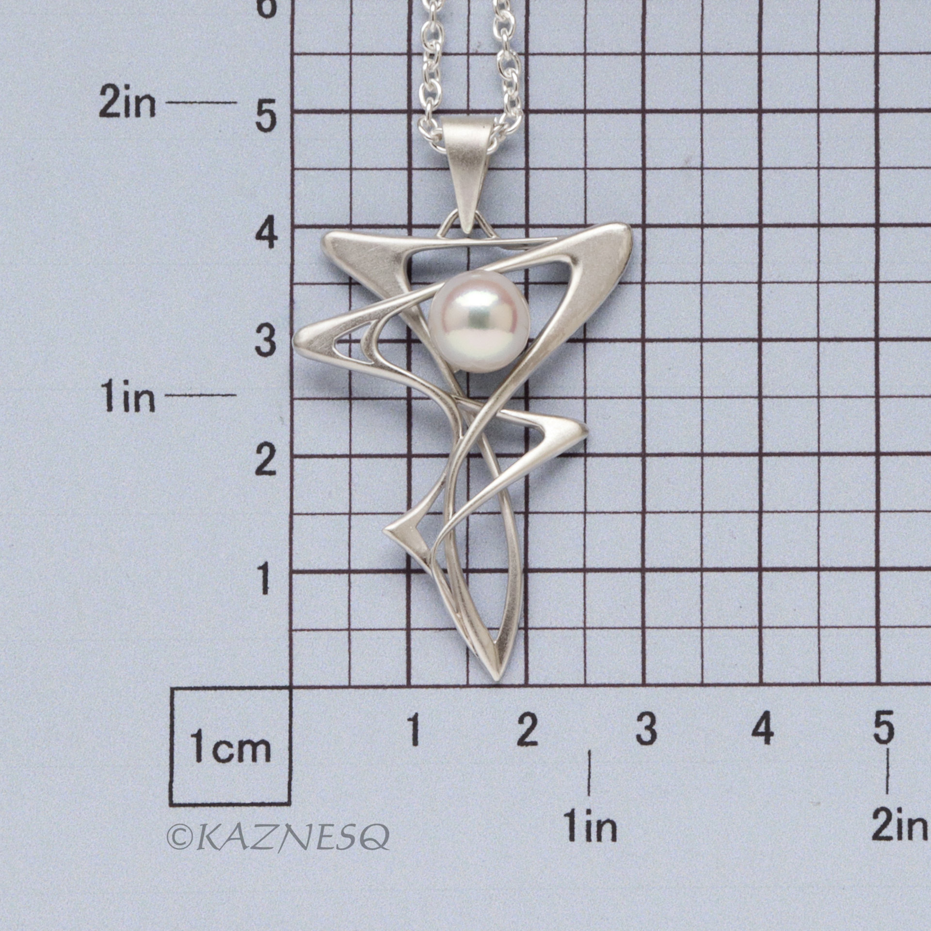 Flowing Art Nouveau! Matte Silver Pendant with Akoya Pearl