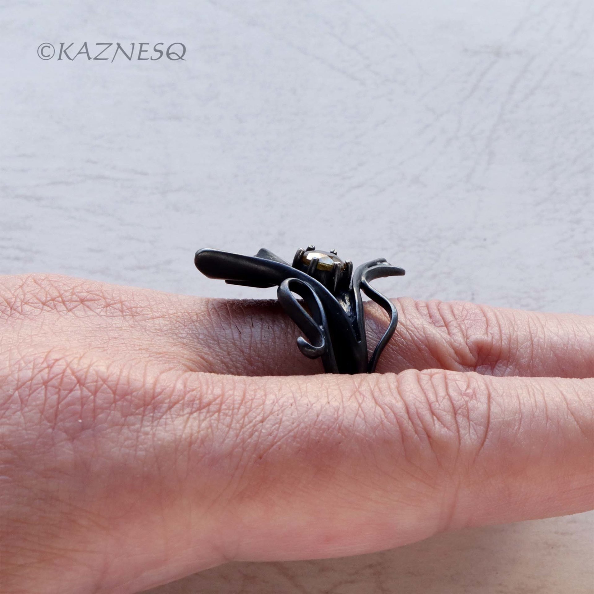 Ginkgo motif Goth style Oxidized Silver Ring with a Round Sphene