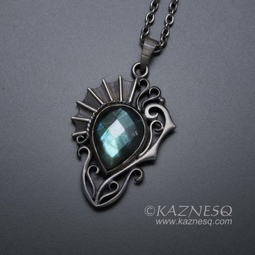 (C) KAZNESQ: Labradorite oxidized silver pendant necklace of Goth style