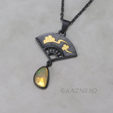 (C) KAZNESQ: Rose cut opal fan motif golden Asian cloud pendant necklace
