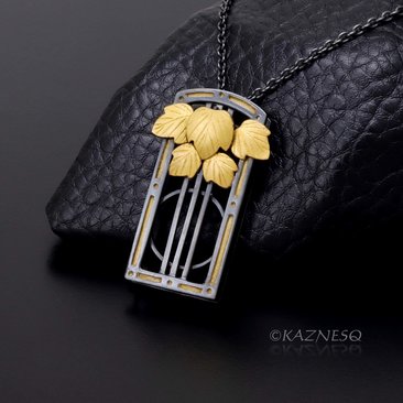 (C) KAZNESQ: Art Deco Style Leaf Motif Oxidized Silver Pendant Necklace with Keu