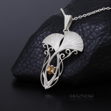 (C) KAZNESQ: Art Nouveau style Ginkgo Leaves Silver pendant necklace with Natura