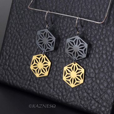 Japanese Traditional Hemp Leaf design oxidized silver and Kuem Boo Earrings